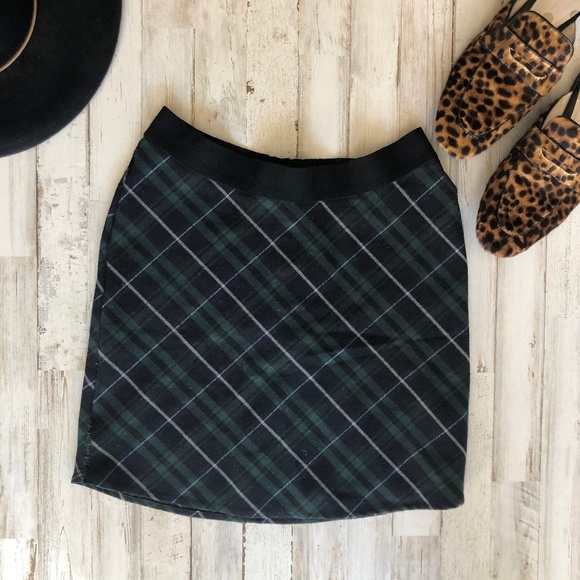 BDG Dresses & Skirts - 🍑Urban Outfitters BDG Green Plaid Mini Skirt